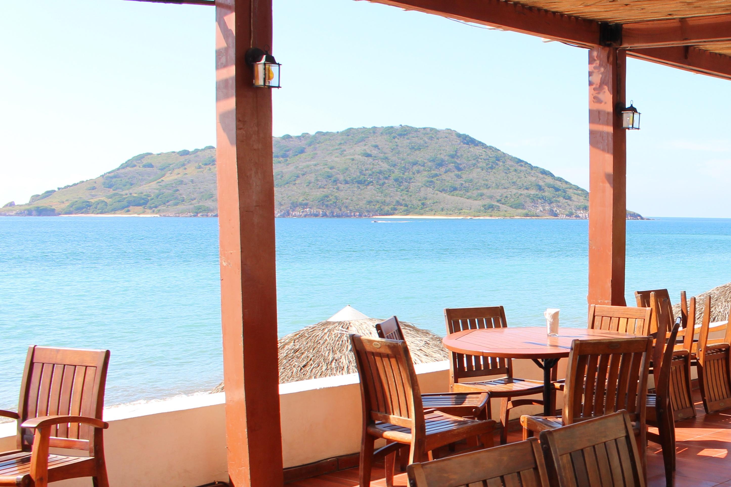 Hotel Quijote Inn Mazatlan Exterior photo